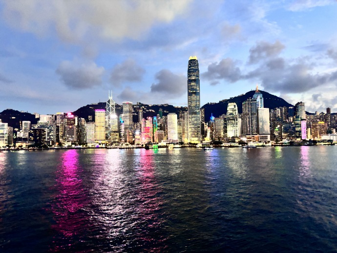 香港，多元文化融合与繁荣发展的缩影